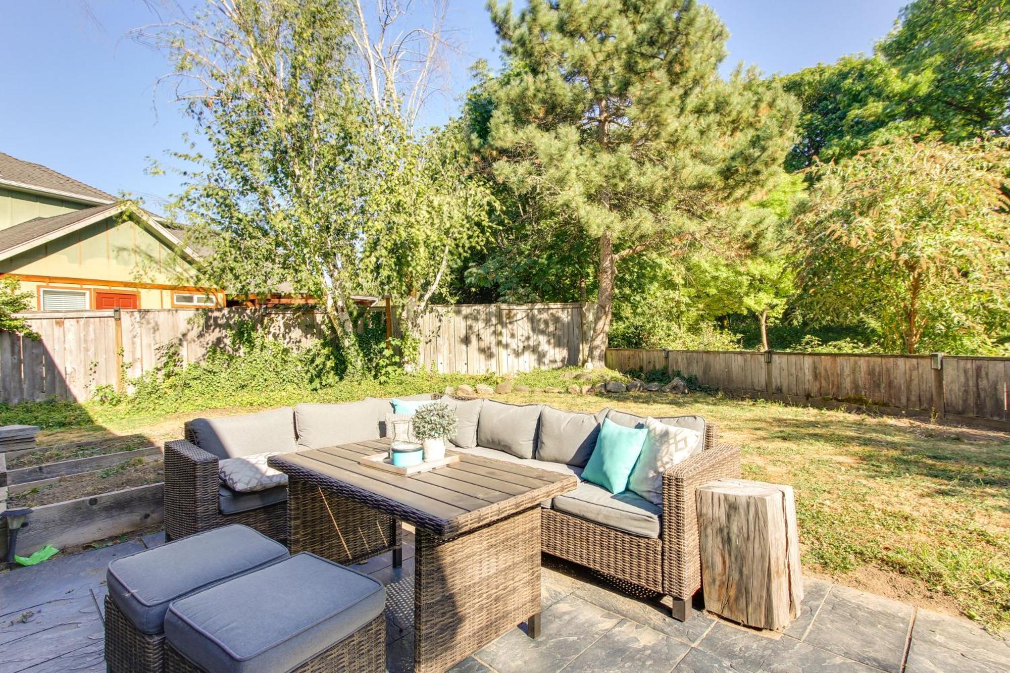 Pet-Friendly Home With Grill, 2 Mi To Autzen Stadium Springfield Esterno foto